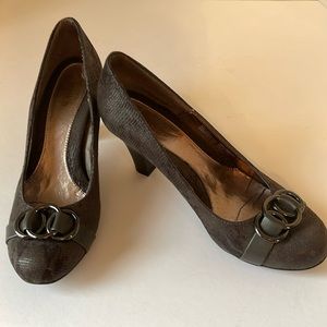 Solesenseability Snakeskin High Heels